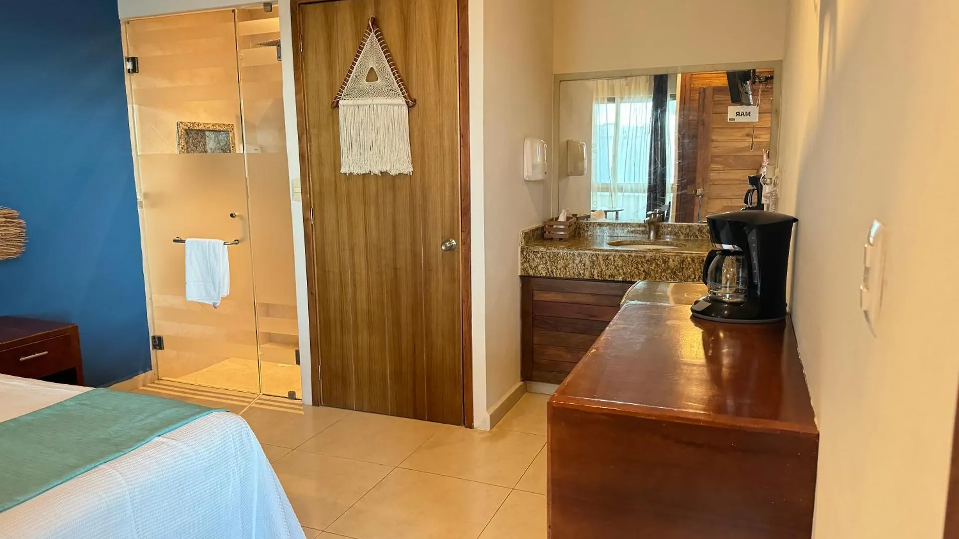 Hotel Suites Valentina Puerto Morelos